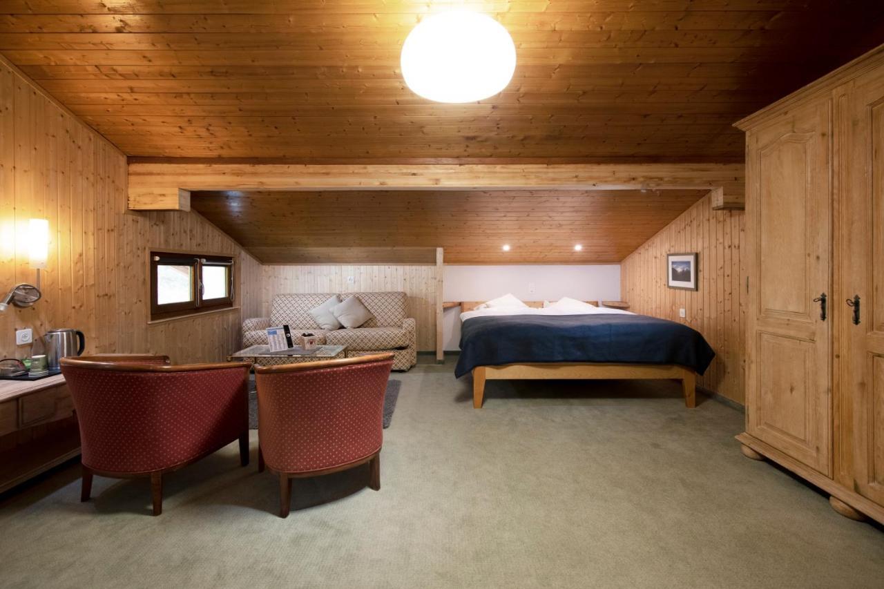 Hotel Le Beausite Saint-Luc Bagian luar foto